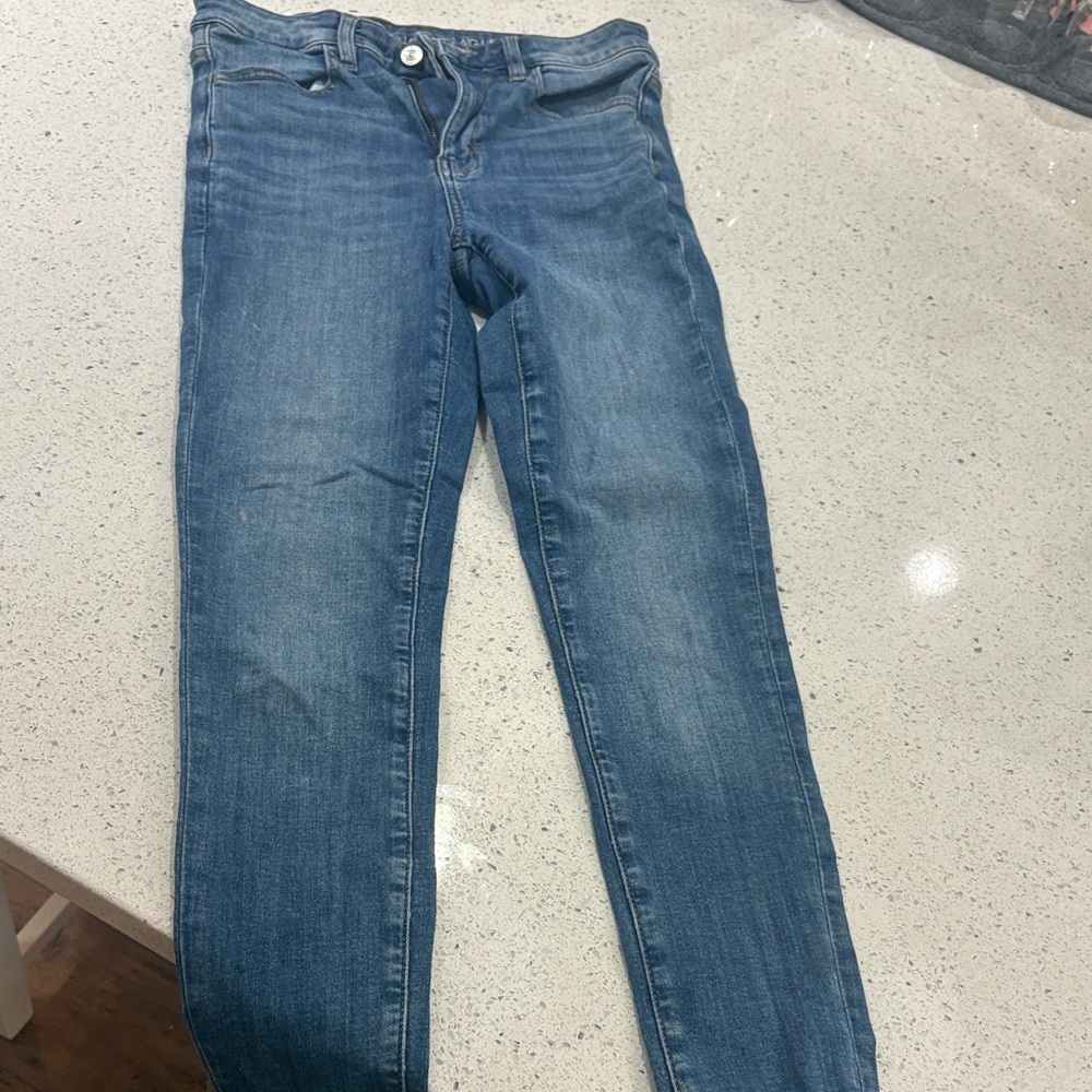 American Eagle Classic Blue Women's Jeans - Size 4